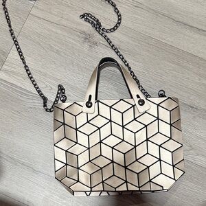Chic Geometric Black and Cream Shoulder Bag